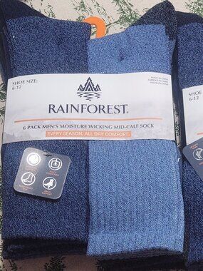 Rainforest Moisture Wicking Mid-Calf Socks Men's 12 Pair New